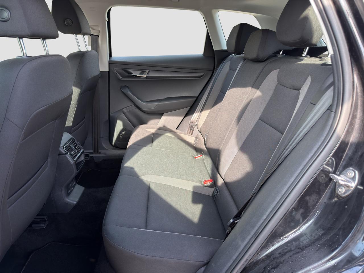 SKODA Karoq 1.0 TSI Ambition