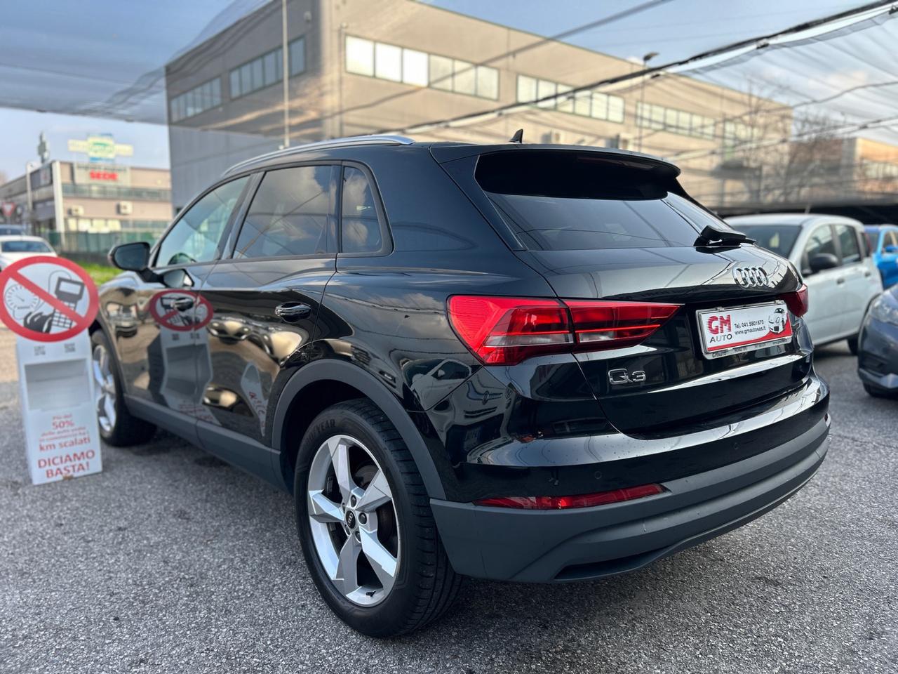 Audi Q3 35 2.0 tdi s-tronic