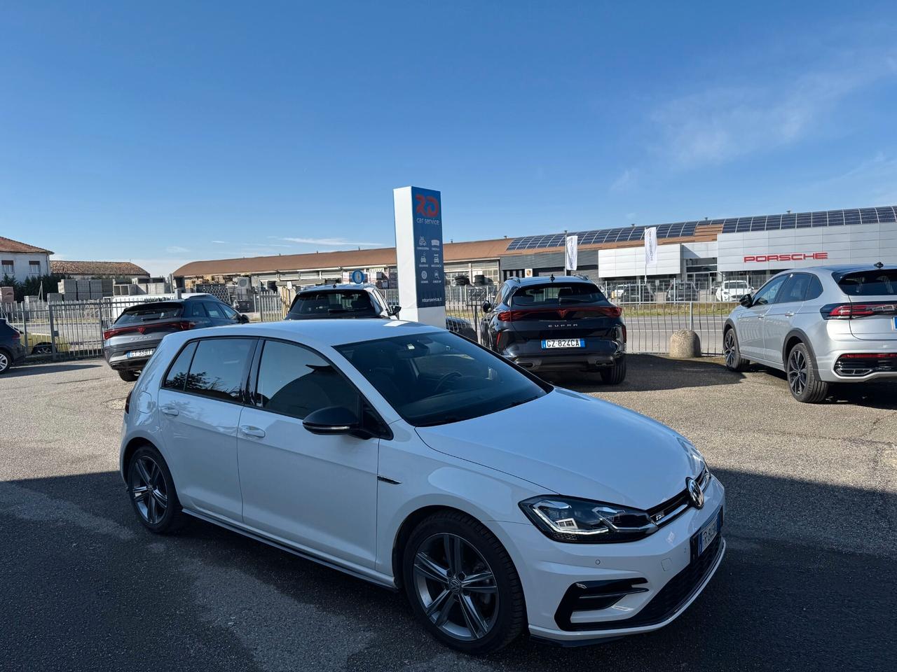 Volkswagen Golf 1.6 TDI 115 CV Sport R-Line + Full Led + Dynaudio