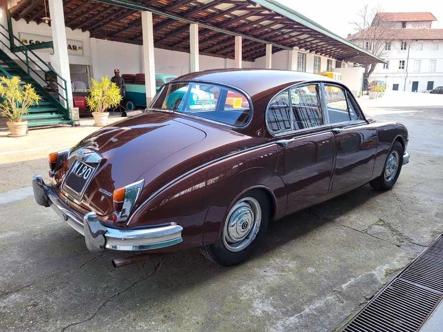 Daimler 2.5 V8 Saloon – 1964