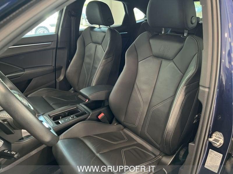 Audi Q3 SPB 35 TDI S tronic Identity Black