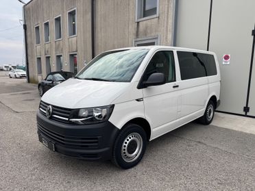 Volkswagen Transporter 2.0 TDI 9 posti
