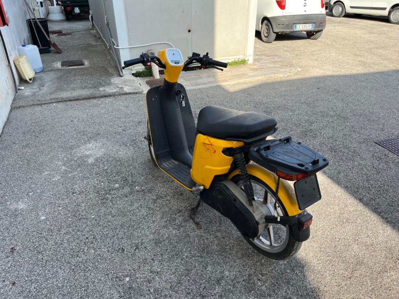 Askoll eS2