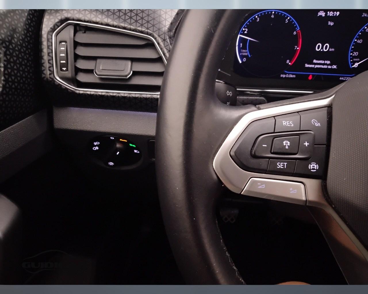 VOLKSWAGEN T-Cross 2019 - T-Cross 1.0 tsi Advanced 110cv