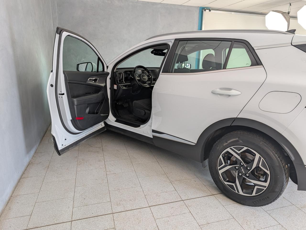 Kia sportage v 1.6 crdi MHEV dct Style