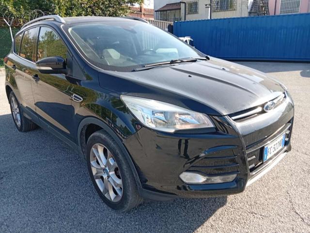 FORD Kuga 2.0 TDCI 150 CV S&S 4WD Powershift Titanium