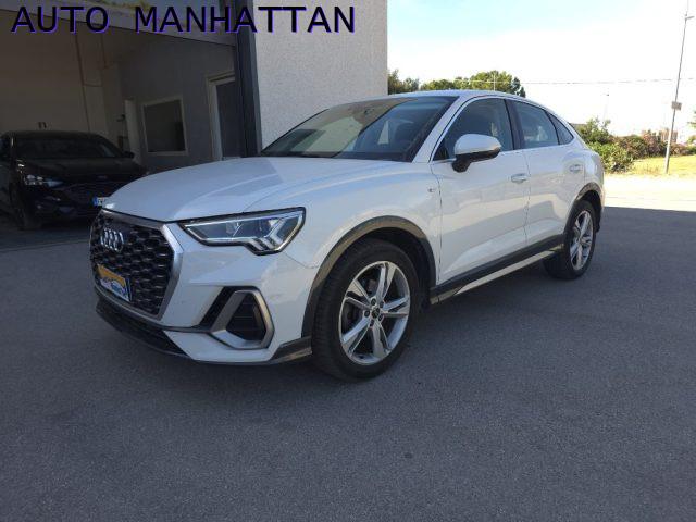 AUDI Q3 35 TDI quattro S tronic S line edition