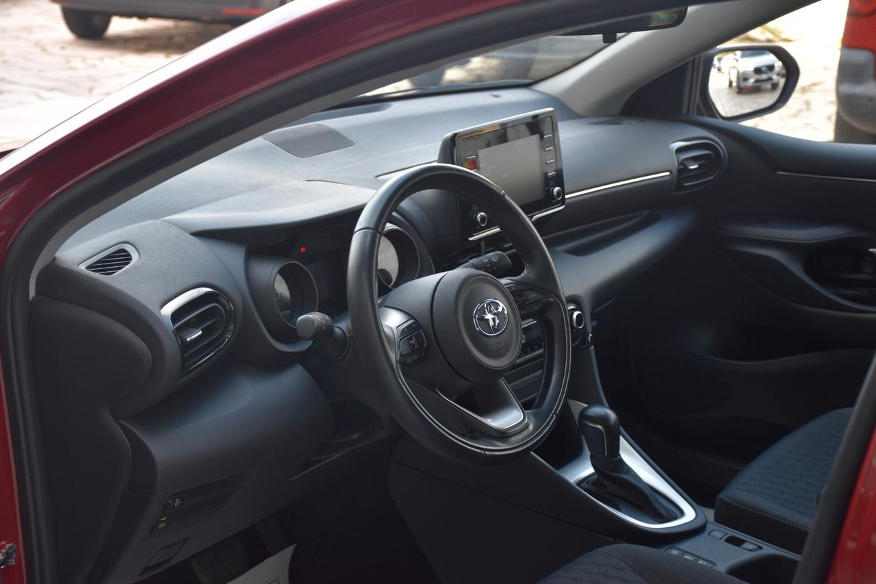 Toyota Yaris 1.5 Hybrid 5 porte Lounge