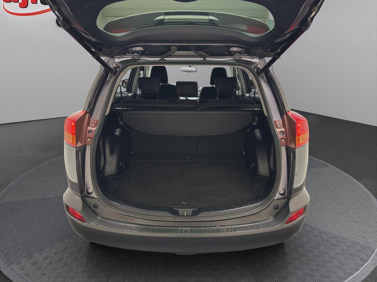 Toyota Rav4 2.0 d-4d Style 4wd 124cv mt