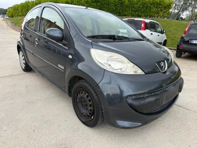 Peugeot 107 1.0 68CV 5p. Plaisir