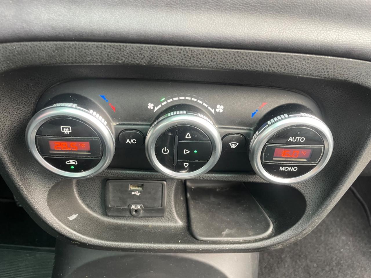 Fiat 500L 0.9 TwinAir Turbo Natural Power Lounge