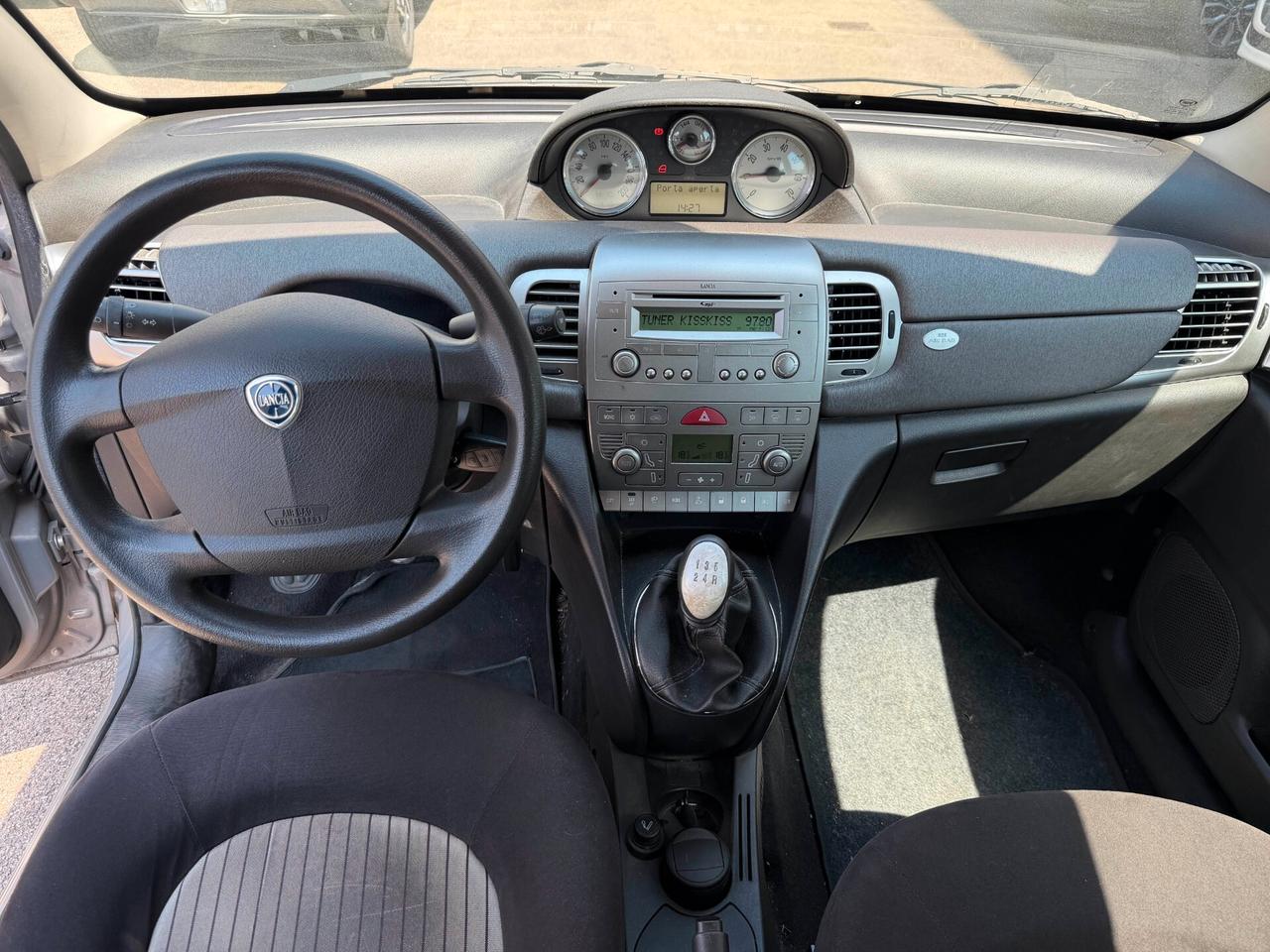Lancia Ypsilon 1.4 NEOPATENTATI