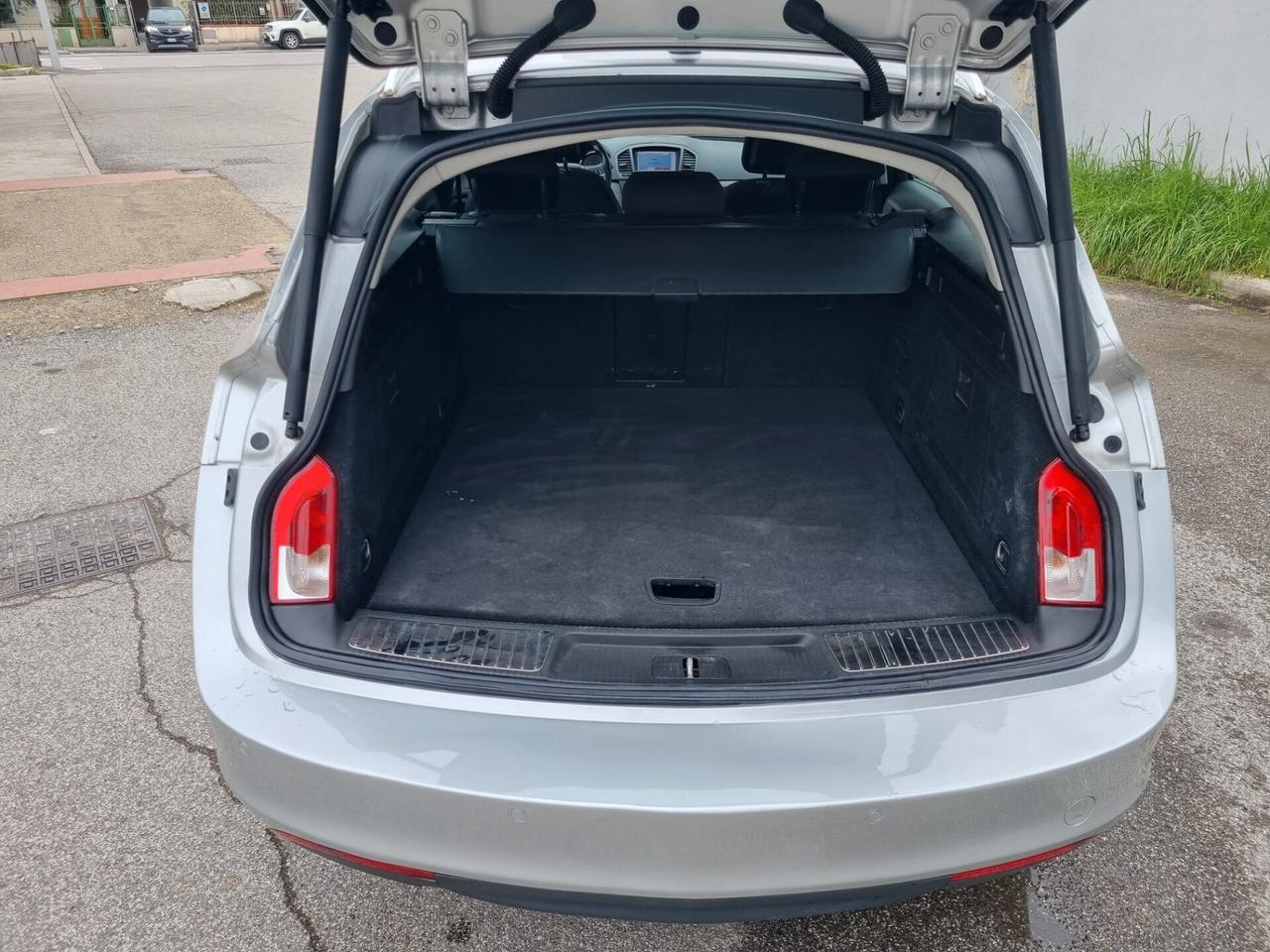 Opel Insignia 2.0 CDTI Sports Tourer Cosmo