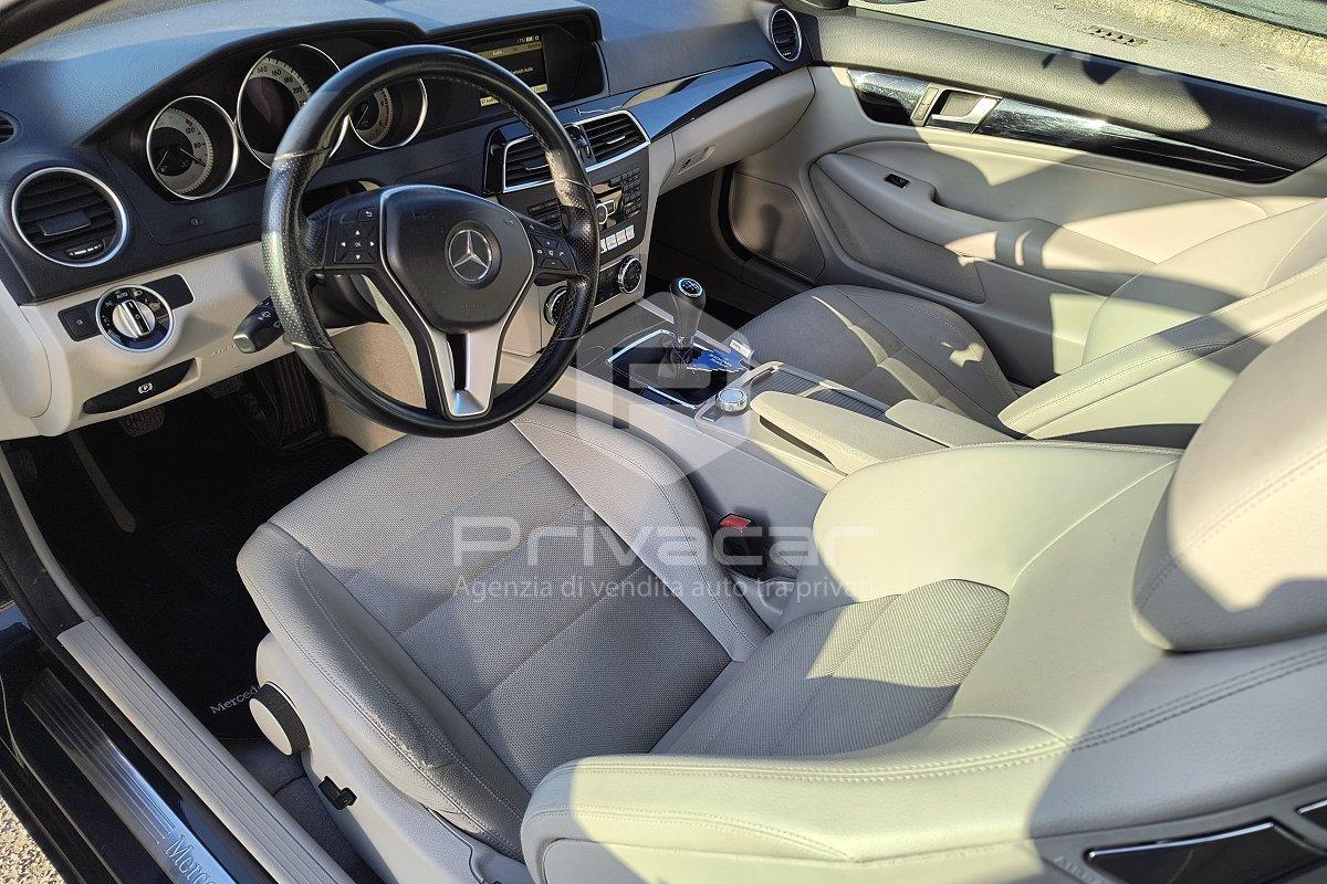 MERCEDES C 220 CDI BlueEFFICIENCY Coupé Executive