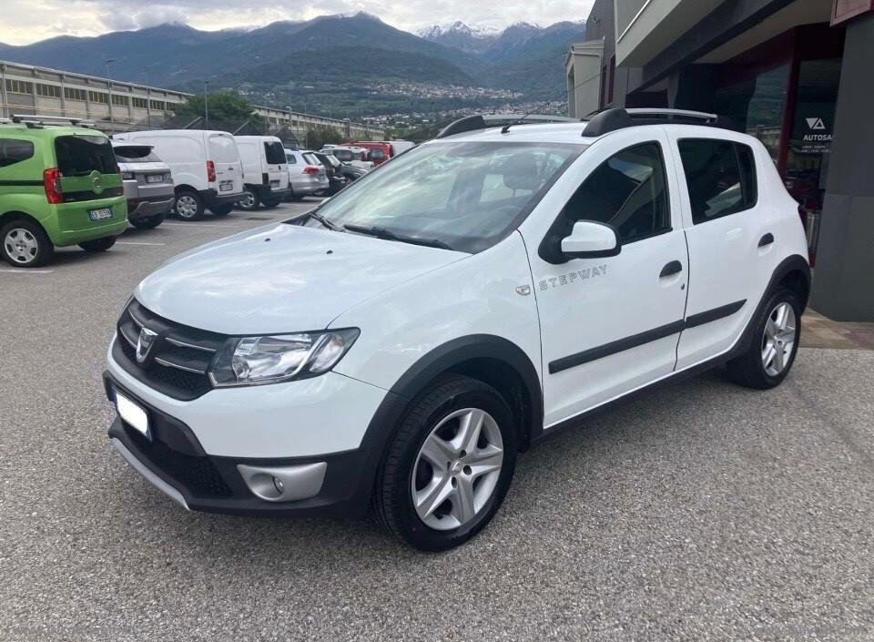 Dacia Sandero 0.9 TCe 12V TurboGPL 90CV Start&Stop Lauréate