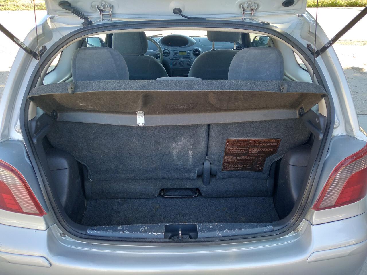 Toyota Yaris 1.0i 16V cat 3 porte Sol