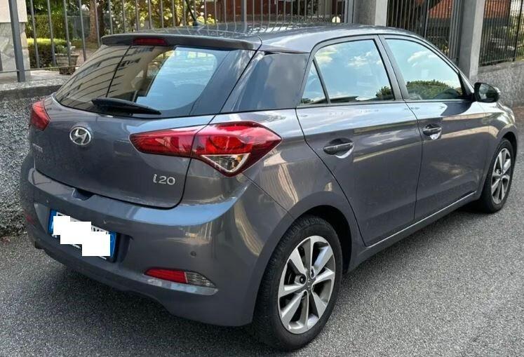 Hyundai i20 1.1 CRDi Style - 2015