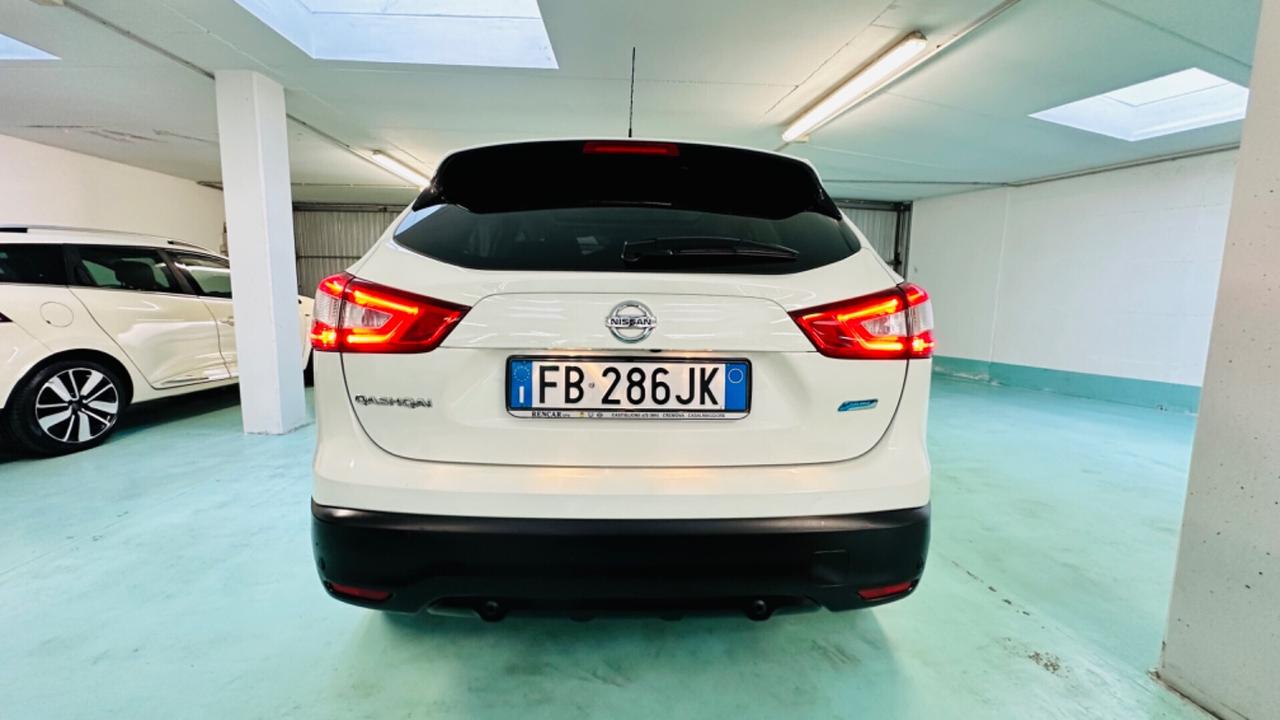 Nissan Qashqai 130CV. Tettuccio panoramico