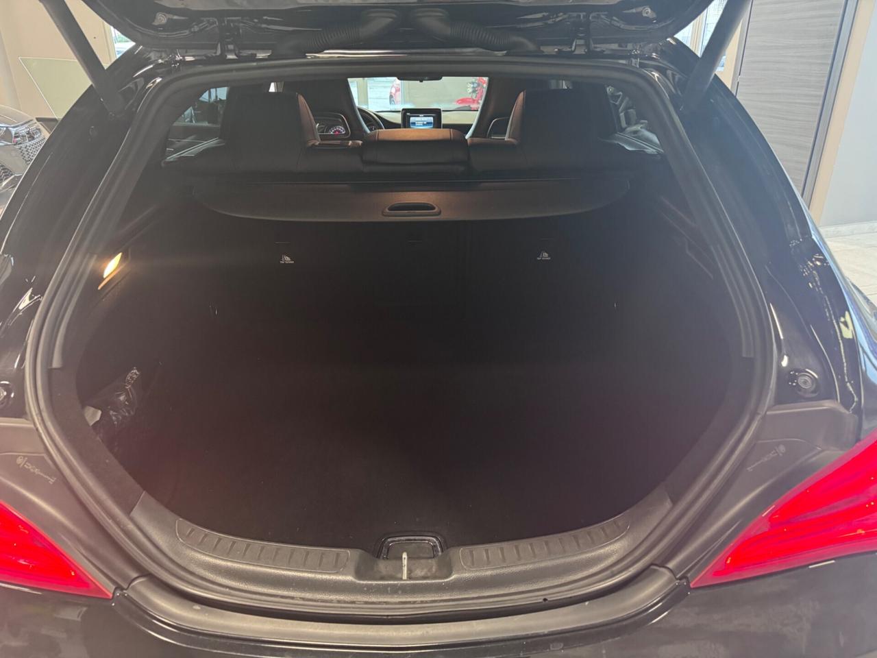 MERCEDES CLA 200 CDI SH BREAK AMG PREMIUM PLUS