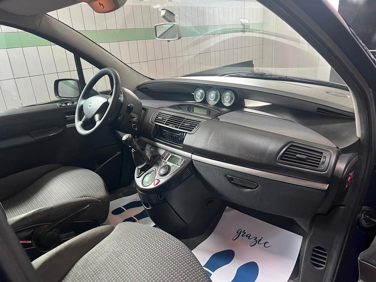 Fiat Ulysse 2.2 JTD Dynamic