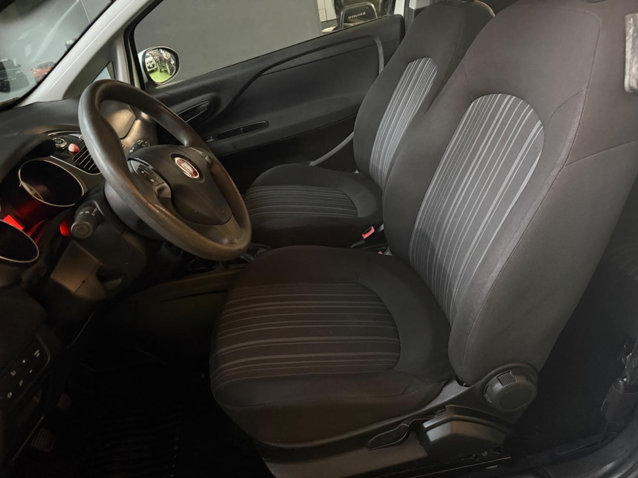 Fiat Punto Evo 1.2 3porte MyLife 69cv NEOPATENTATI