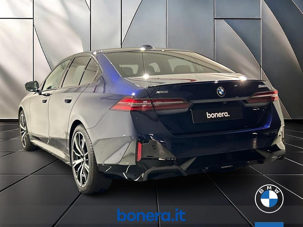 BMW Serie 5 Berlina 520 d 48V Msport xDrive Steptronic