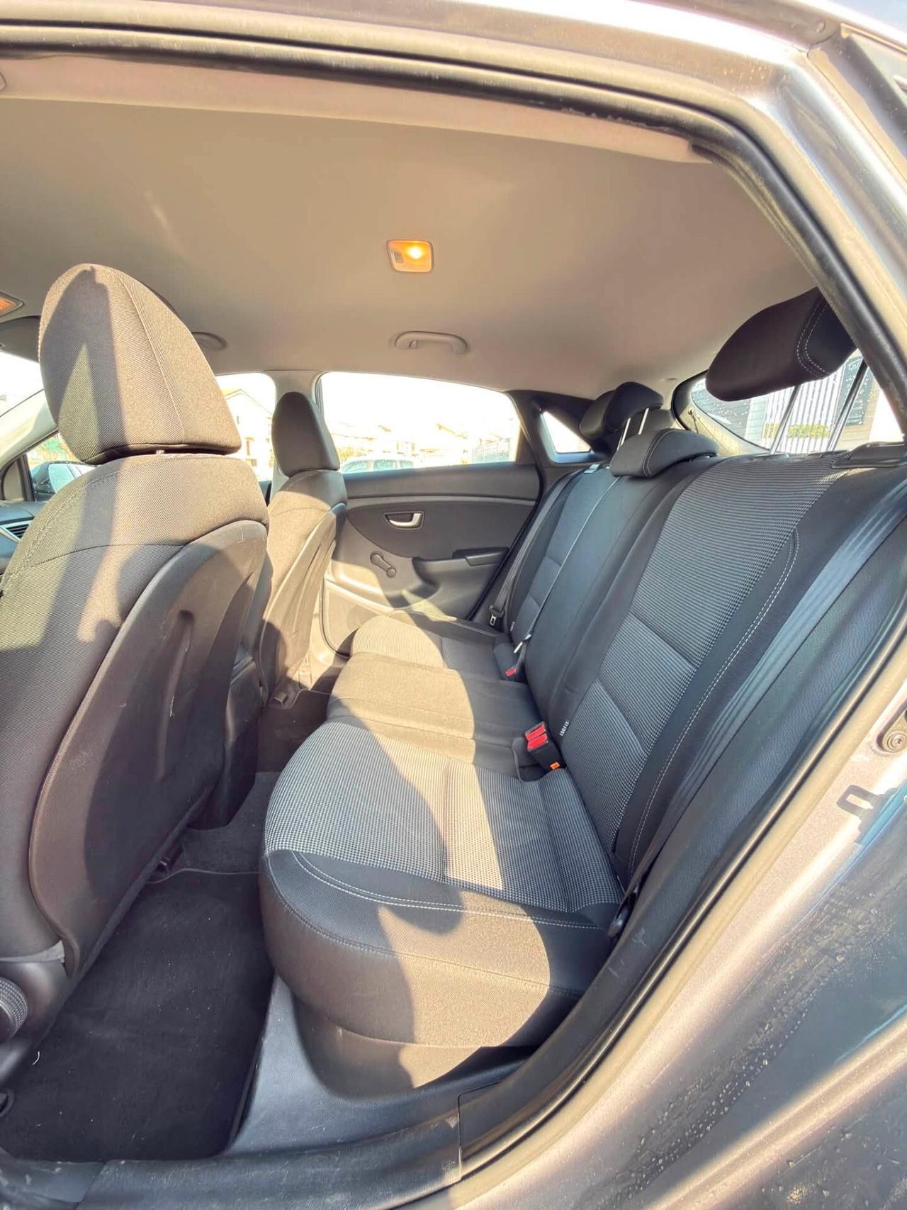 Hyundai i30 1.6 CRDi 5p. Go Brasil