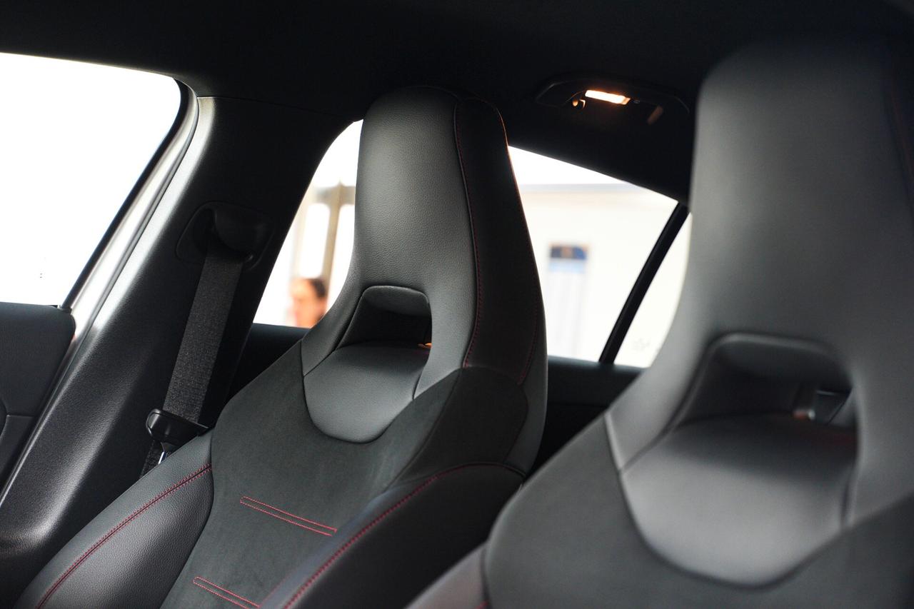 Mercedes-benz A 250 e Automatic EQ-Power Premium