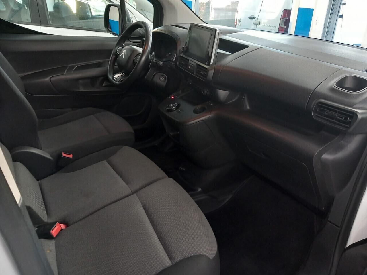 Citroen Berlingo anno 2019 automatica 1.5 diesel 172 mila km