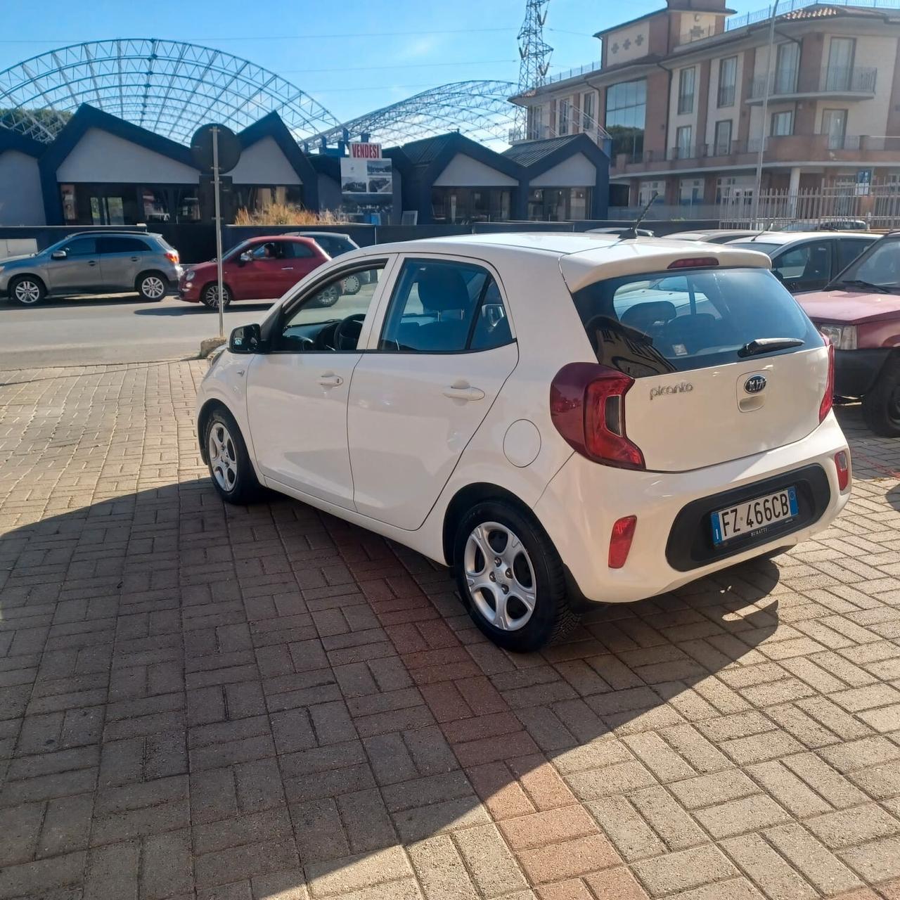 58.968KM COME NUOVA PICANTO 1.0 PER NEOPATENTATI