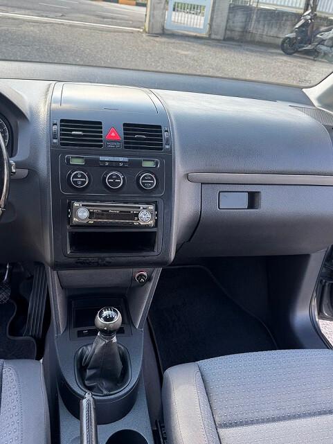 Volkswagen Touran 2.0 16V TDI Trendline