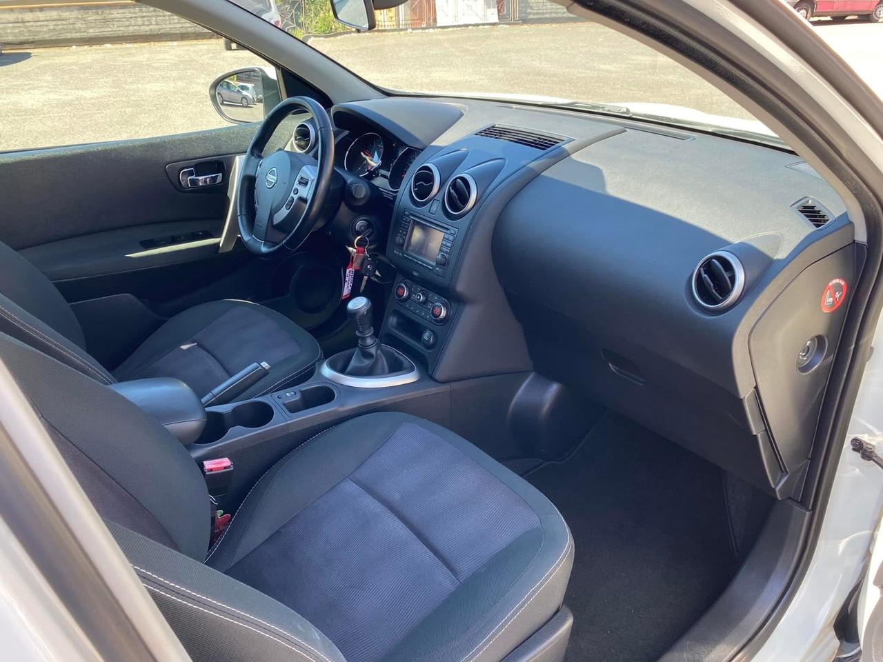 Nissan Qashqai 1.5 dCi DPF Tekna