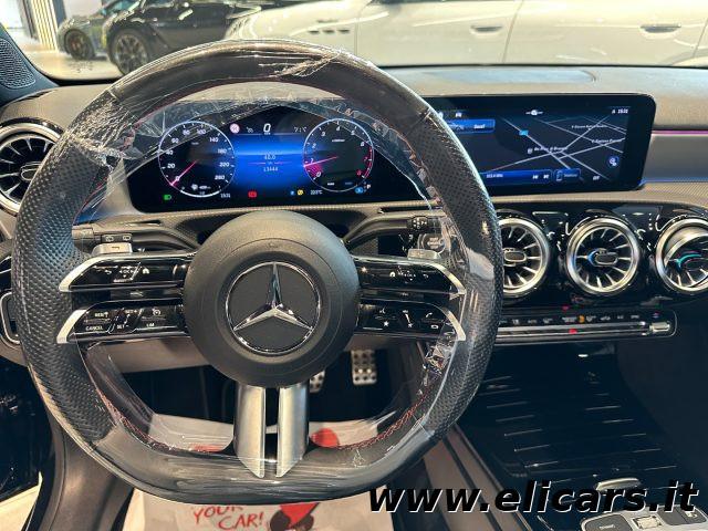 MERCEDES-BENZ A 180 Automatic 4p. AMG Line Premium