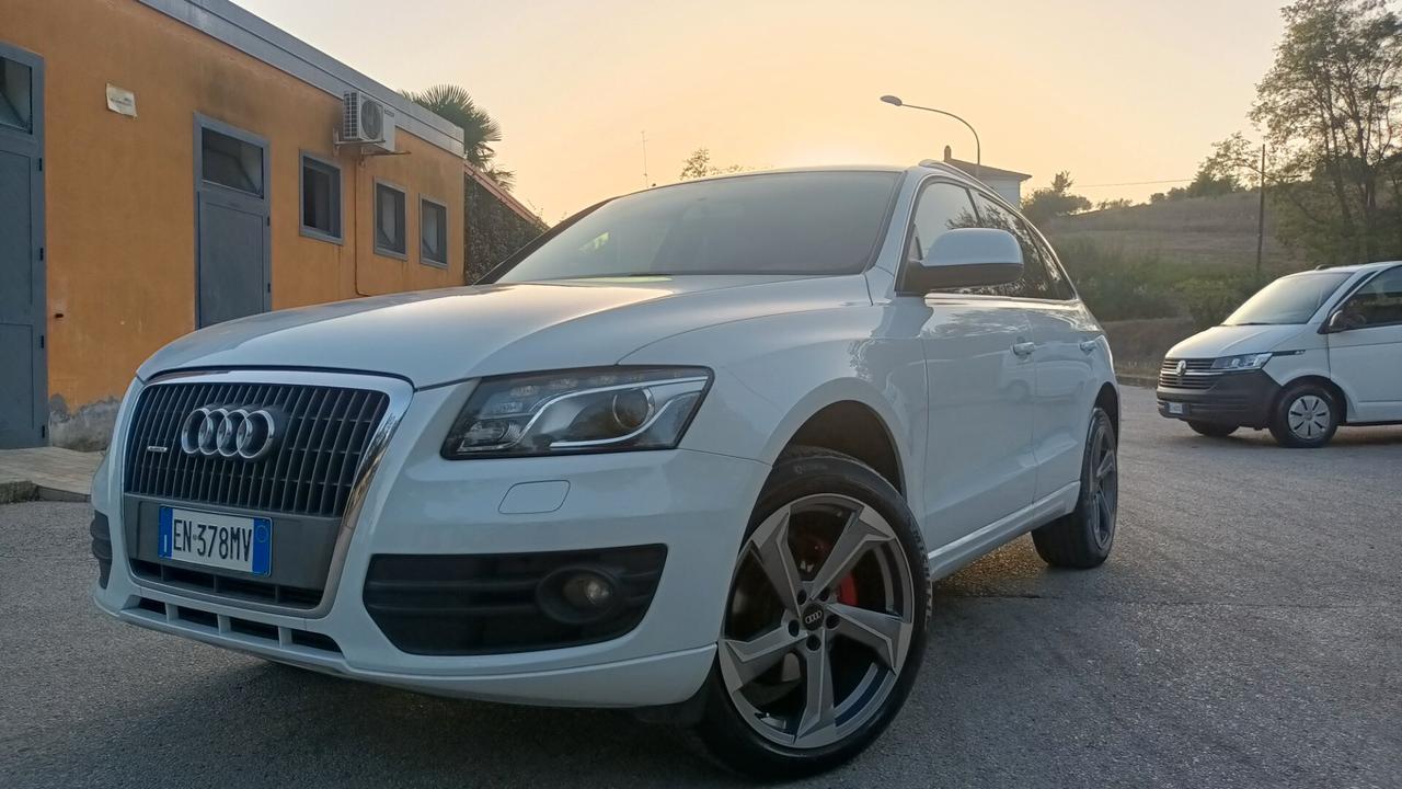 Audi Q5 2.0 TDI 170 CV 4X4 S-tronic