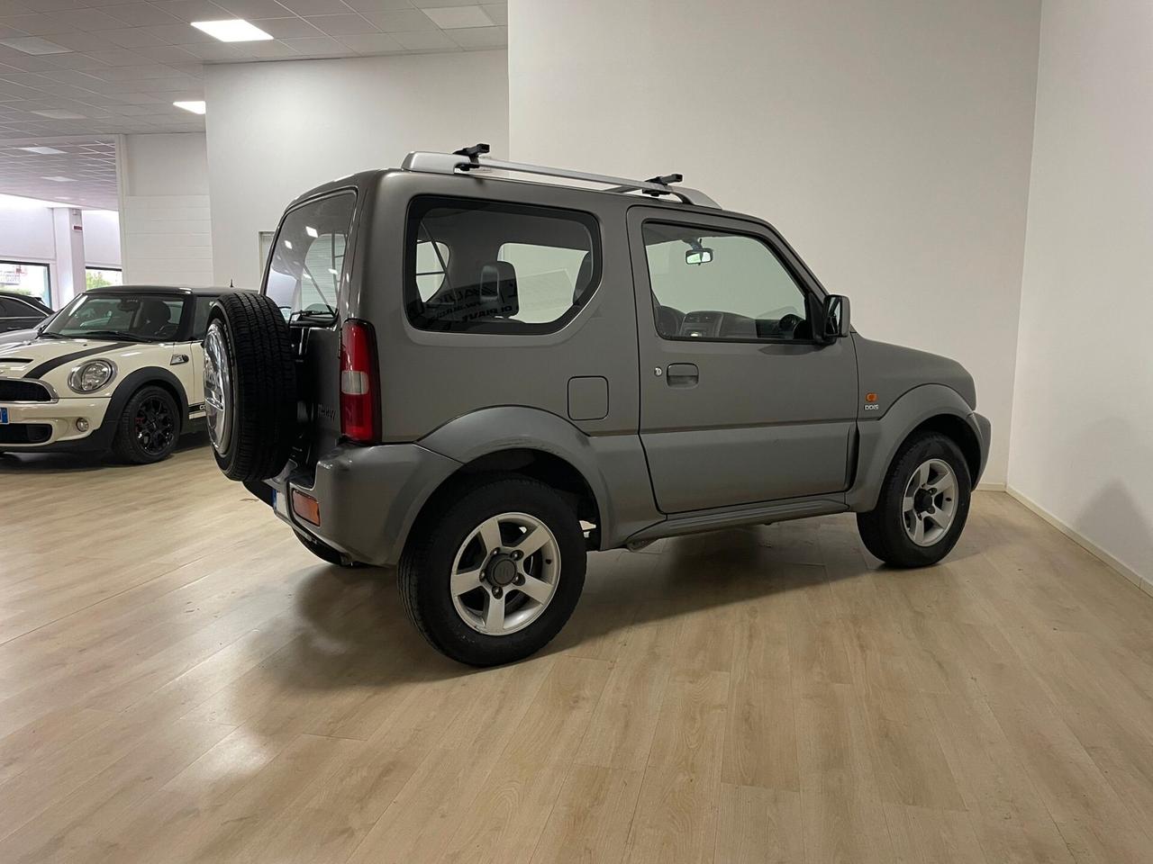 Suzuki Jimny 1.5 DDiS cat 4WD JLX Più