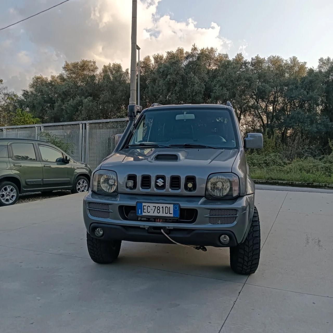 Suzuki Jimny 1.5 DDiS cat 4WD JLX Più