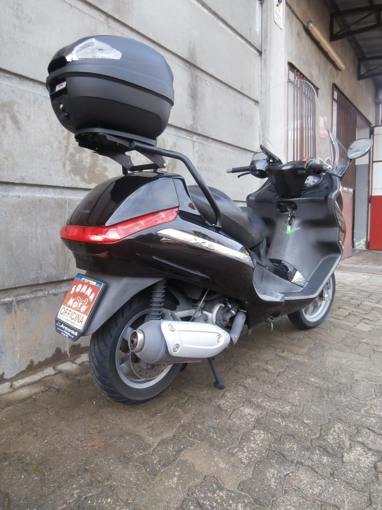 Piaggio X8 200 Passaggio incluso