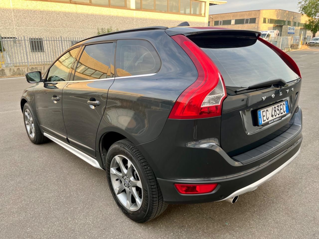 Volvo XC60 2.4d 2010 165.000km 4x4 perfetta