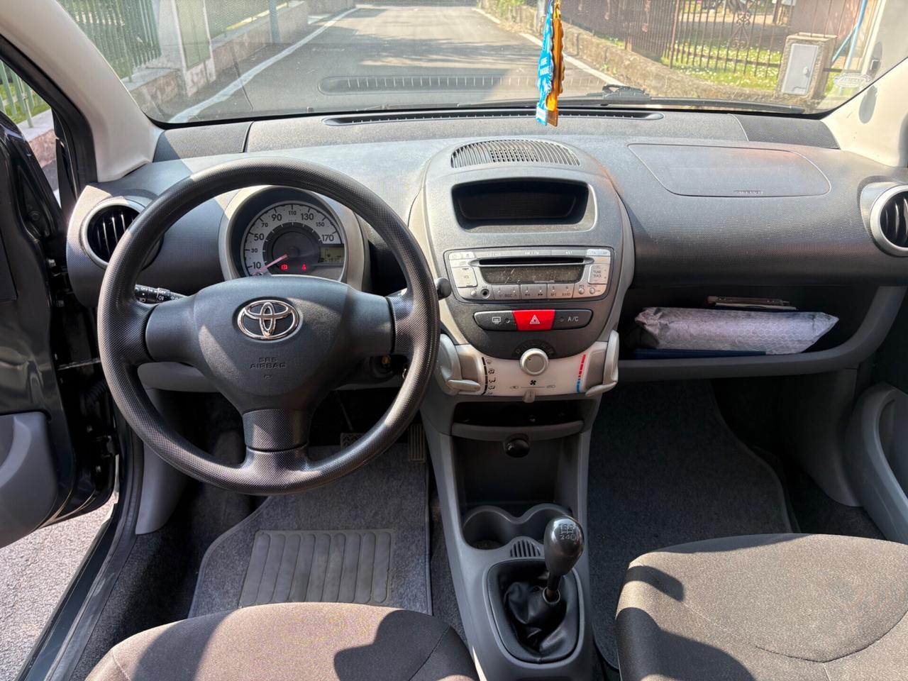 Toyota Aygo 1.0 12V VVT-i 5 porte NEOPATENTATI