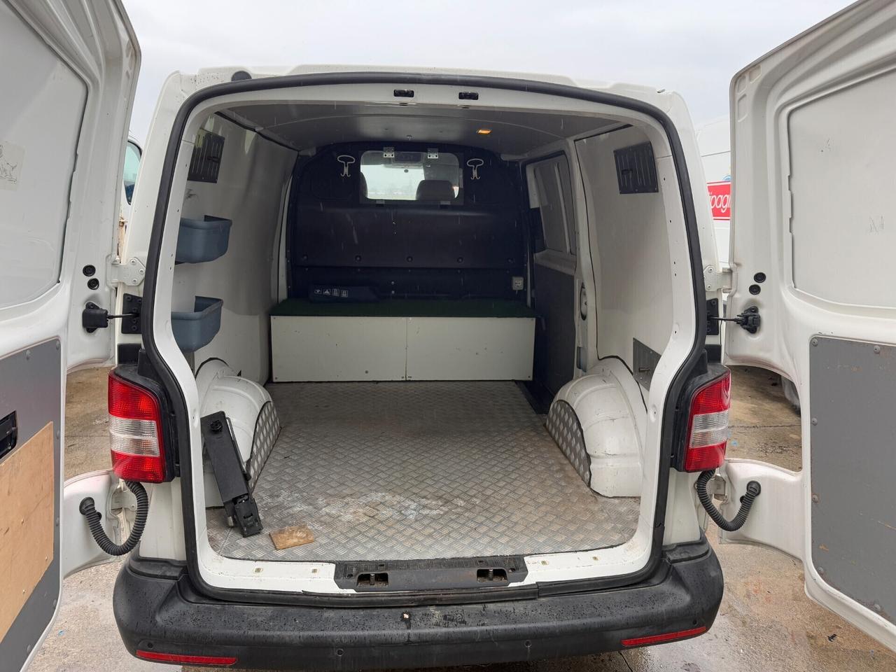 Volkswagen Transporter 2.0/140CV/2015/NO IVA