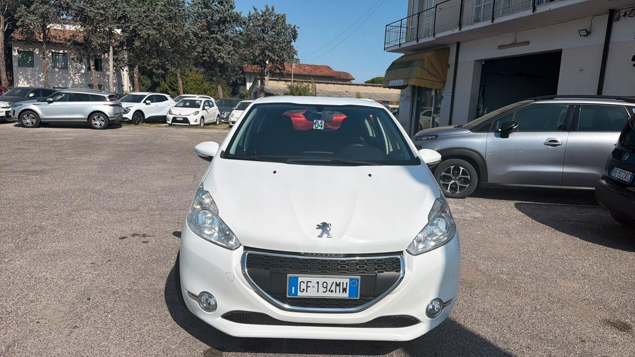 Peugeot 208 1.2 VTi 82 CV 5 porte Access