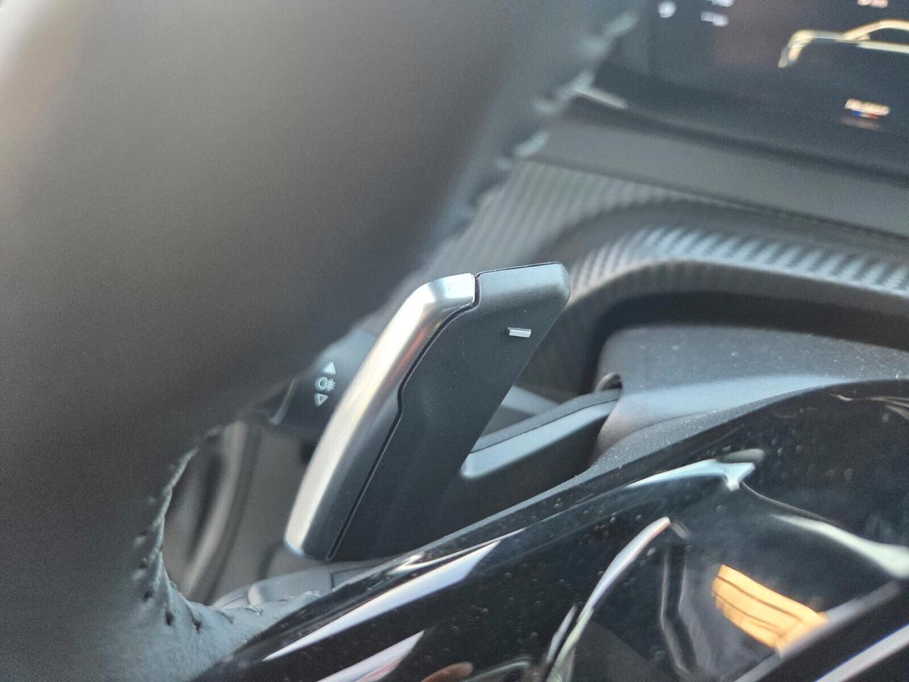 Peugeot 2008 HYBRID ALLURE 145 CV KM/0 NESSUN OBBLIGO FINANZIARIO!!