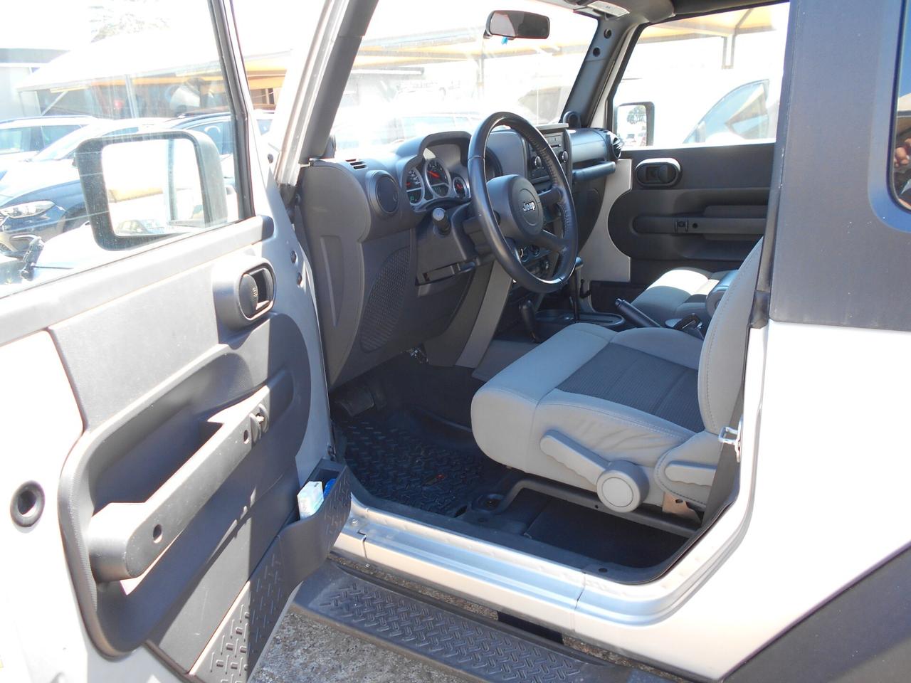 Jeep Wrangler 2.8 CRD DPF Sport