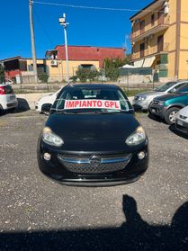 Opel Adam 1.4 87 CV GPL Tech Jam