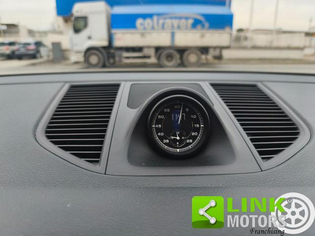 PORSCHE Macan 2.0 T PDK 265CV