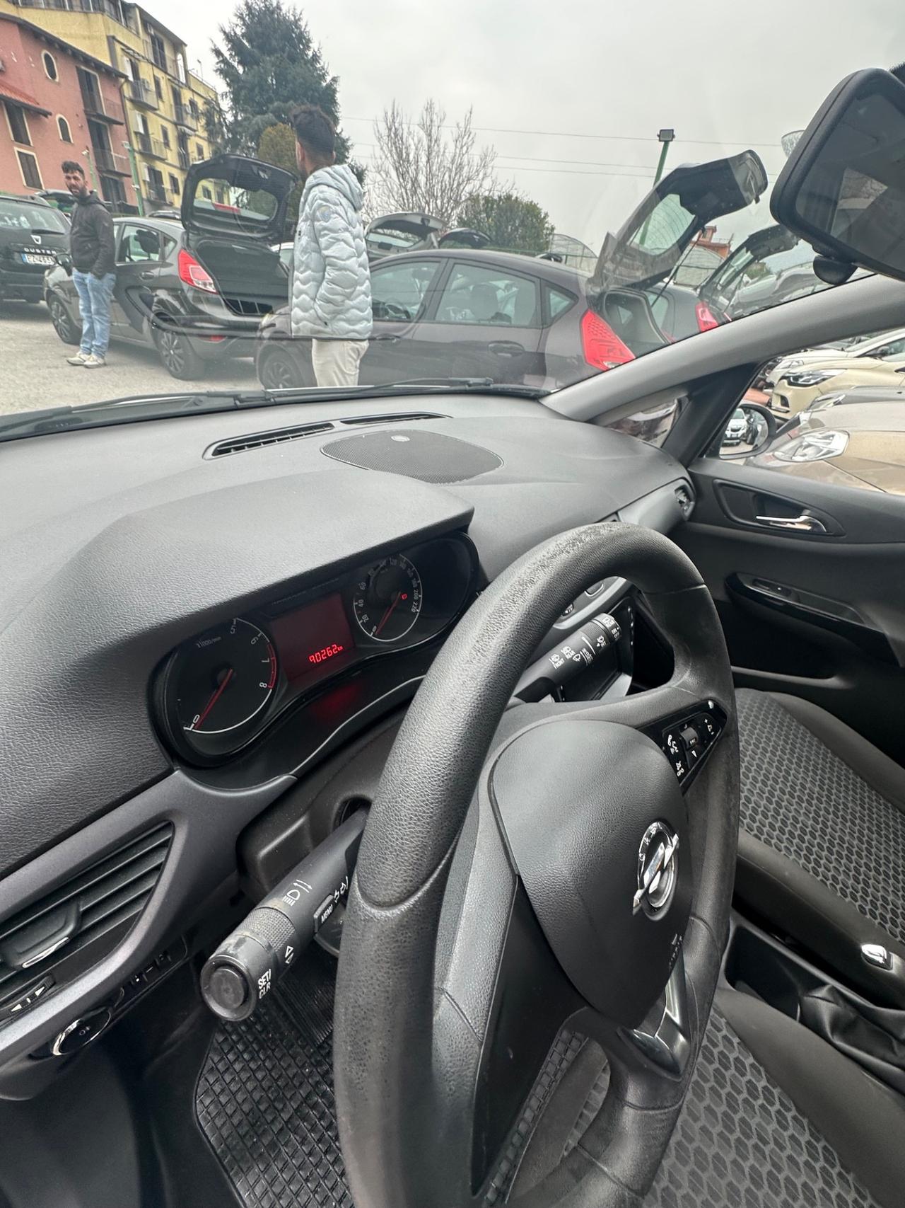 Opel Corsa 1.2 5 porte Innovation