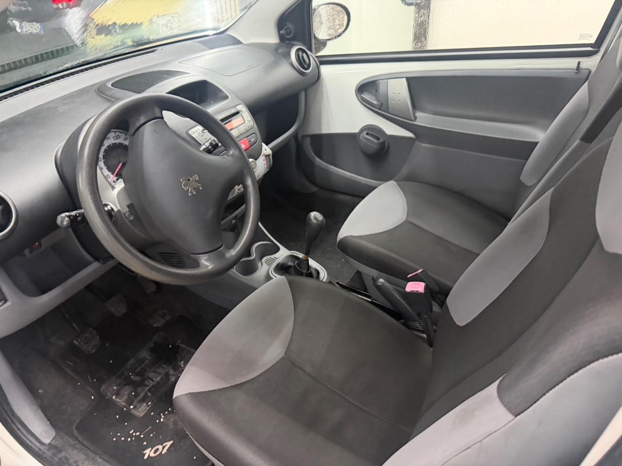 Peugeot 107 1.0 68CV 3p. Desir