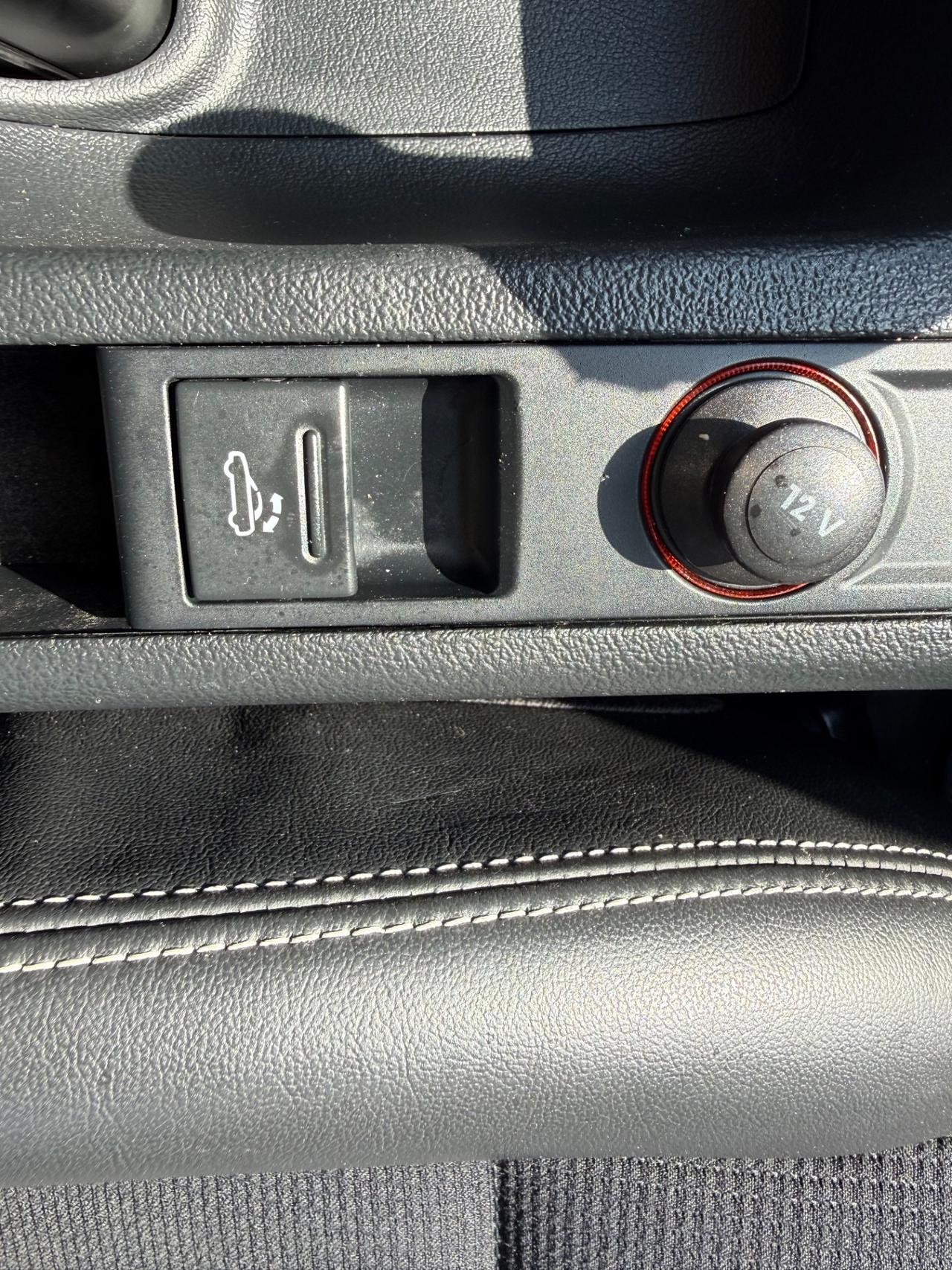 Audi A3 Cabrio 2.0 TDI 140 CV S LINE