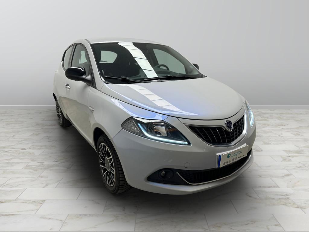 LANCIA Ypsilon III - Ypsilon 1.0 firefly hybrid Gold s&s 70cv