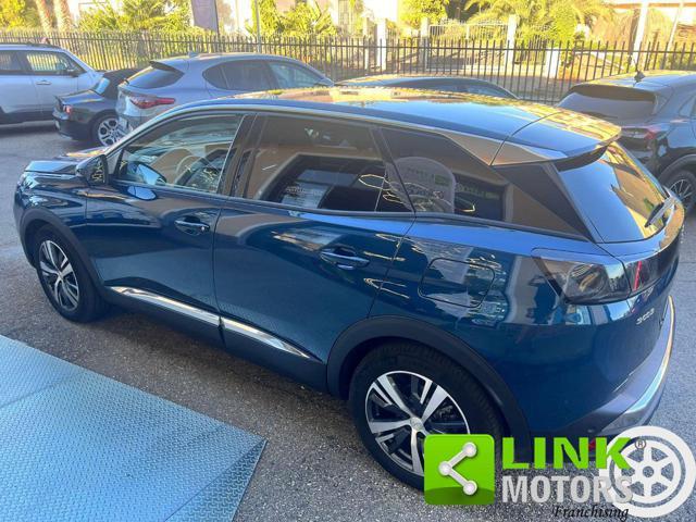 PEUGEOT 3008 Hybrid 225 e-EAT8 Allure Pack